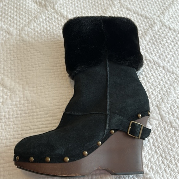 Colin Stuart Black Faux Fur & Suede Leather Studded Booties Size 8.5 - Picture 3 of 14